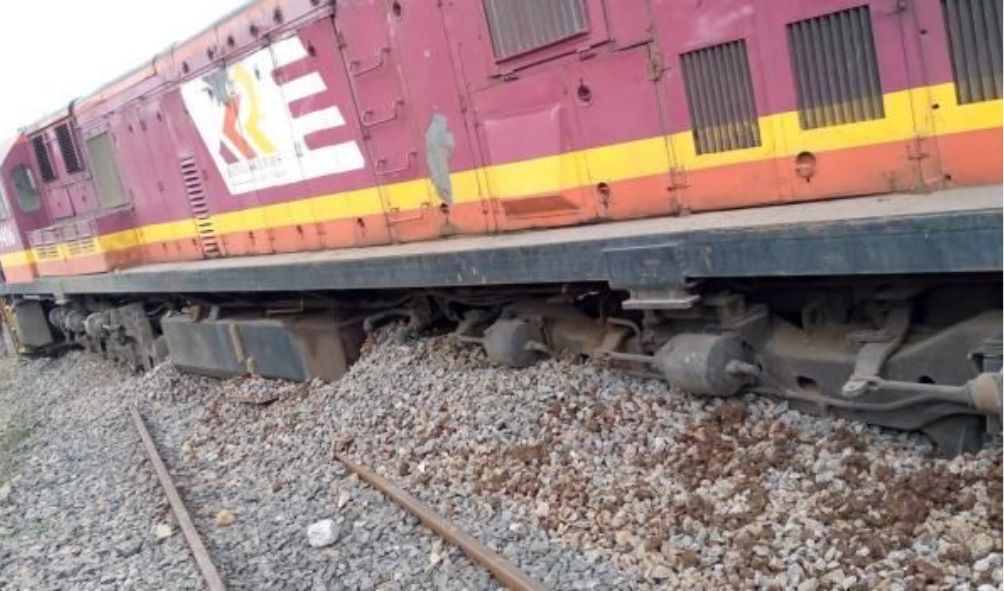 Last moments of a teacher crushed to death by a train