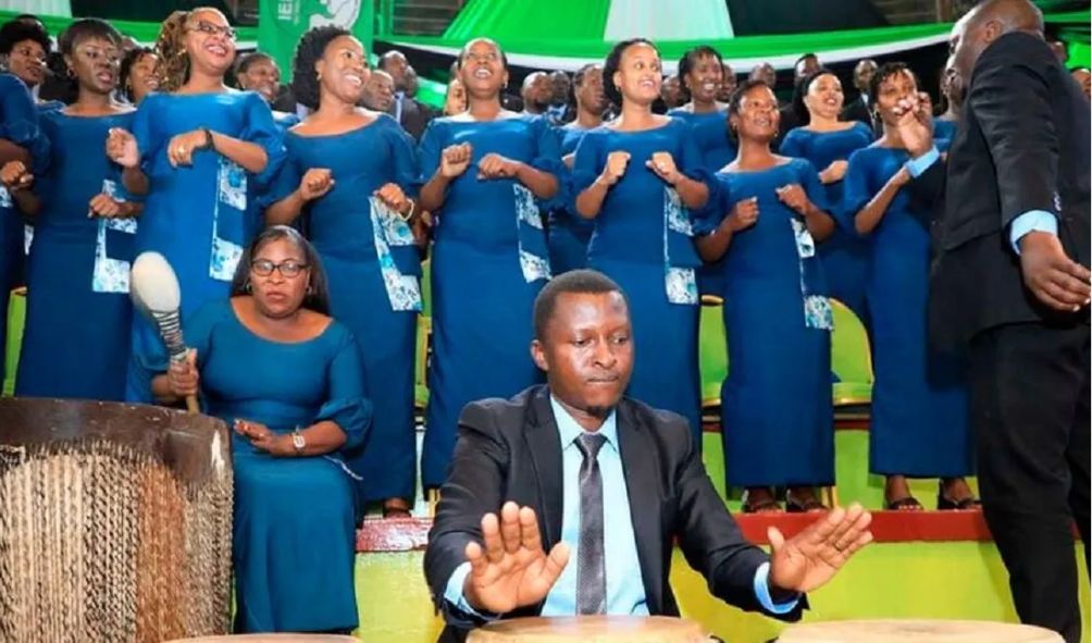 Famous Bomas choir exposes Wafula Chebukati