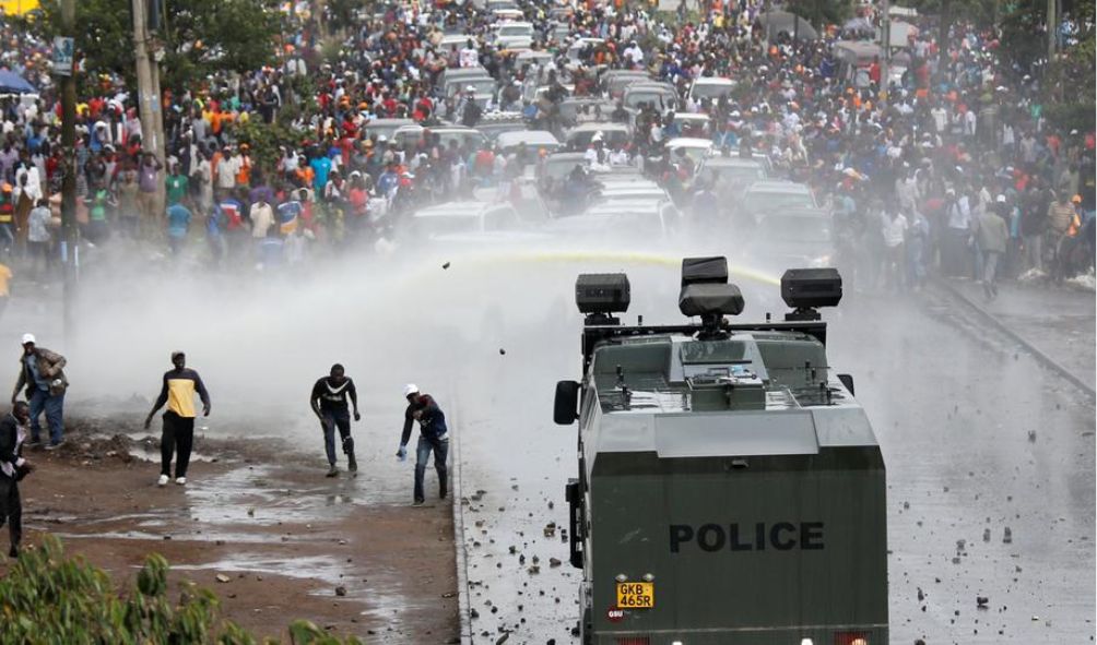 Raila's strategic tactics to outsmart the police during protests