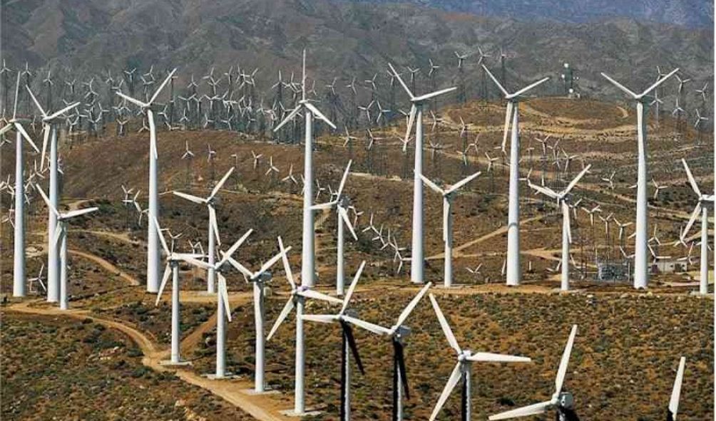 Ruto sells part of Turkana wind power to a US company