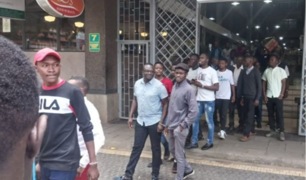 Over 50 pro-Azimio university student leaders arrested in a Nairobi hotel