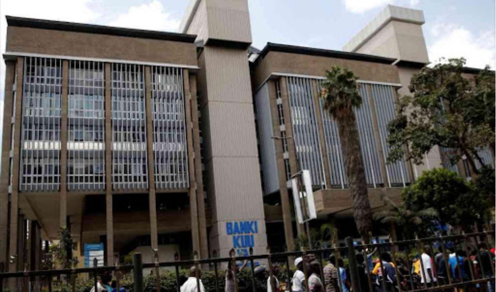 Banks raise interest rates on loans to more than 20 percent