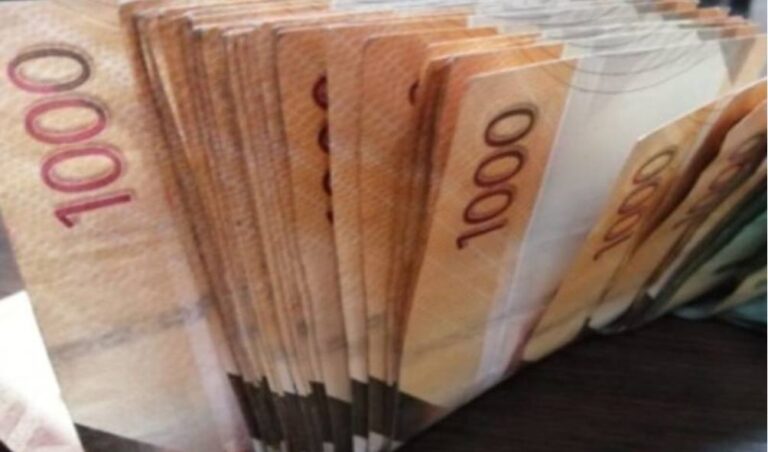 CBK holds off intervention to prop up falling Kenya shilling (Ksh)