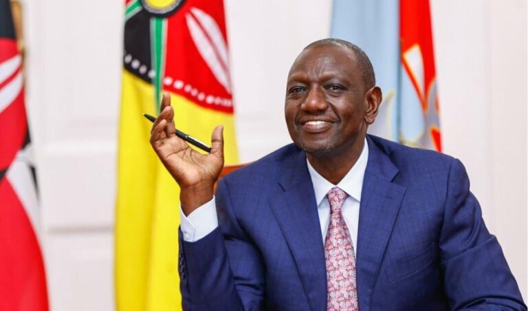 Ruto recommends trimming civil servants' salaries