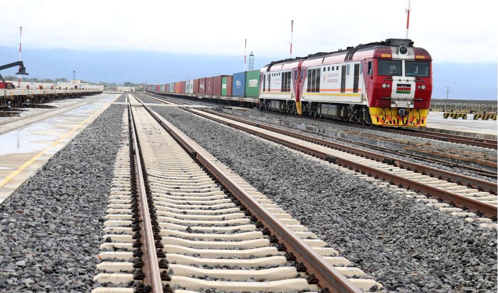 Kenya strikes deal to extend SGR to Uganda