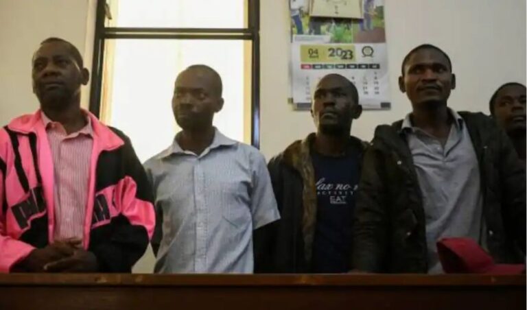 Drama in court as Mackenzie, aides boo state prosecutor