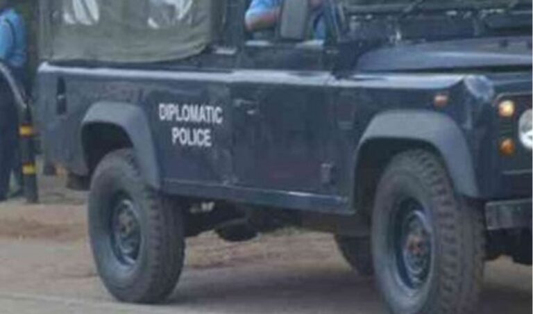 Diplomatic police arrested over robbery with violence