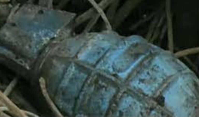 TWO KDF soldiers detonate grenades in a bar after a confrontation