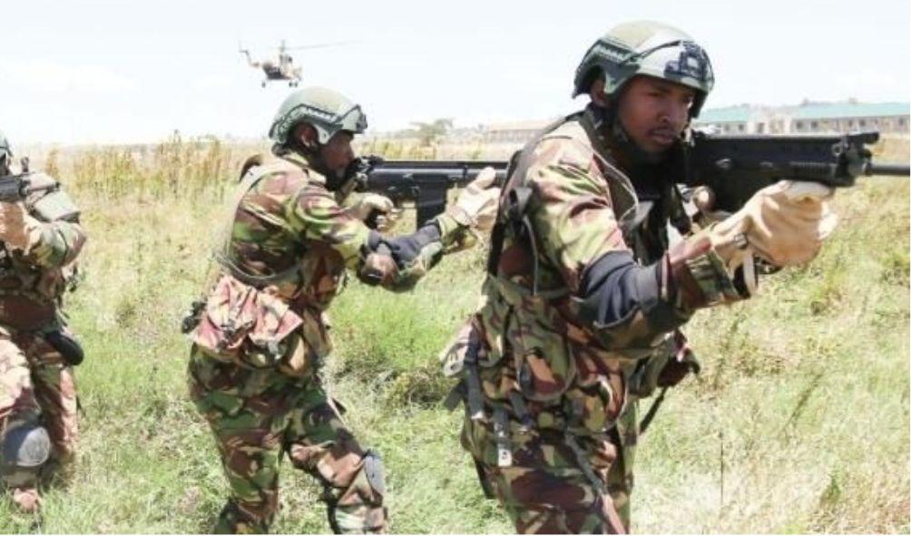 Armed bandits open fire on KDF officers