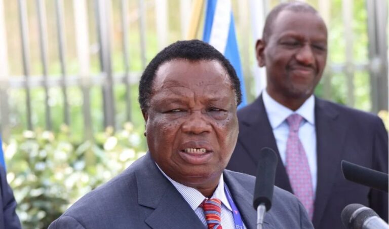 Atwoli urges Ruto follow in the footsteps of Azimio la Raila Odinga