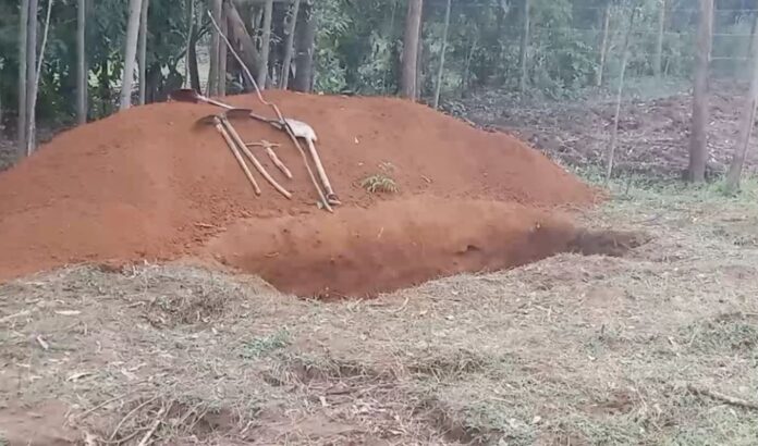 Shock as residents refuse to bury a woman who didn't contribute in funerals when she was alive