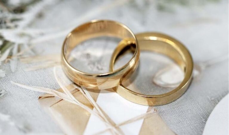 Man in shock after his lover of five years elopes with another man 5 days to wedding