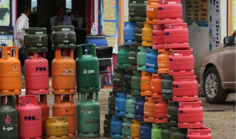 Government unveils plan to distribute subsidised cooking gas cylinders to 500,000 households