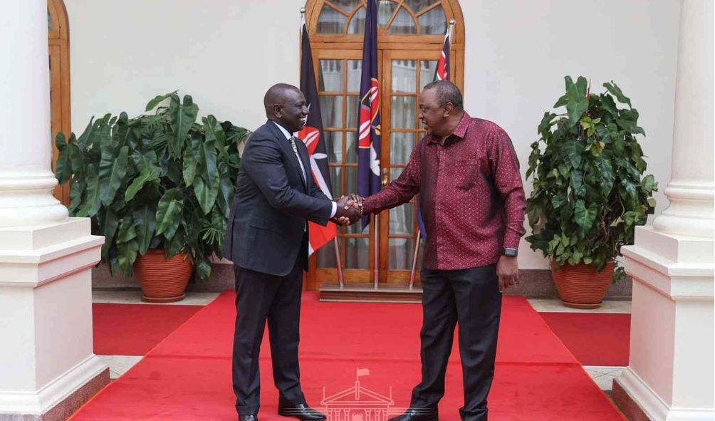 Ruto holds talks with Uhuru Kenyatta over retirement benefits saga