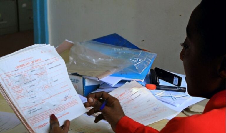 Government announces loss of 900 birth certificates weeks after title deeds went missing