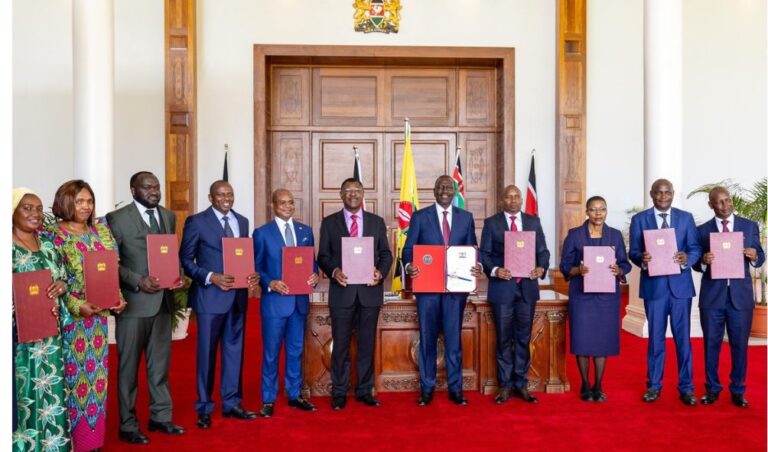President Ruto assents to Sugar Bill at State House