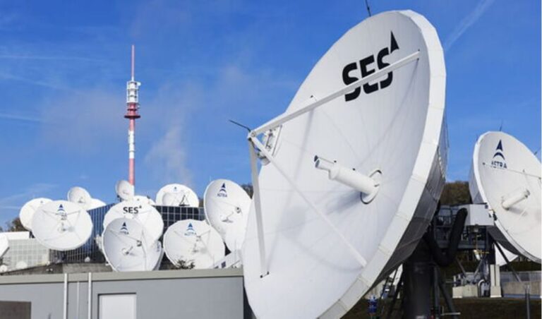 Government revokes licenses of 426 companies, including 26 TV and radio stations