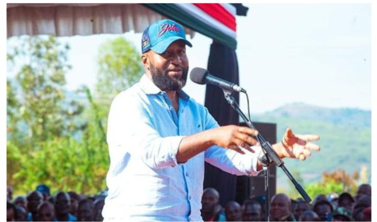 Joho declares full support for Ruto; ‘if you sink, I will sink with you’