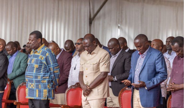 Ruto calls on the church to work with the government as he pledges donation