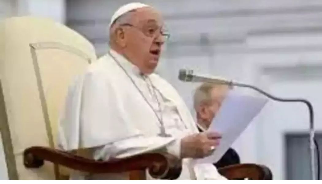 Pope Francis, showing plans to stay on, starts new Catholic reform process