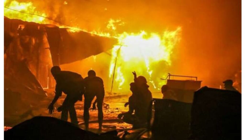 Six people killed on the spot while 20 others suffered severe injuries after a fire incident occurred on Saturday morning, May 24, in Makina, Kibera.