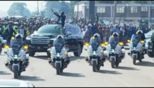 Drama as woman intercepts President Ruto motorcade at Madaraka Day