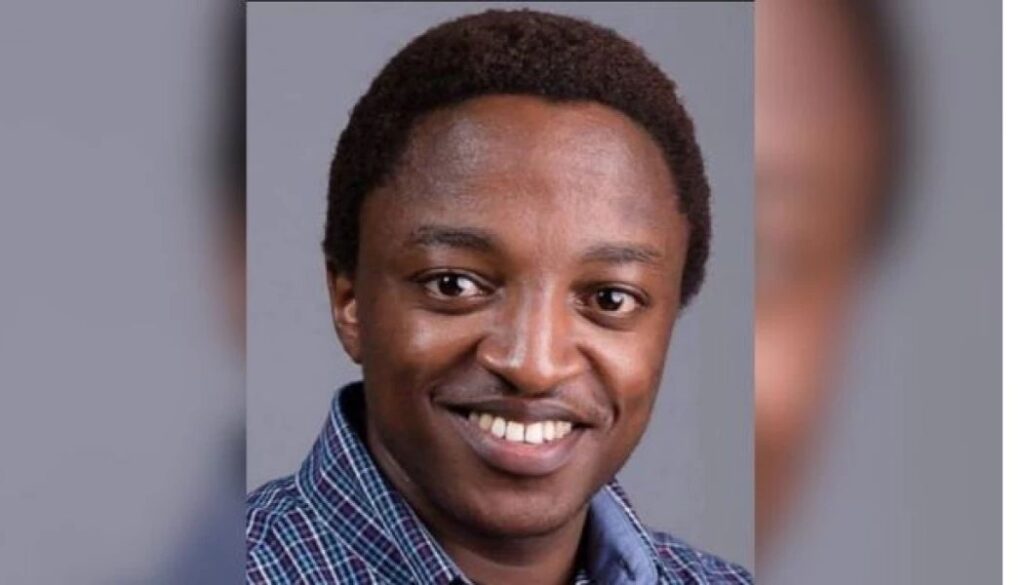 The High Court has ordered the Inspector General of Police, Douglas Kanja, to produce blogger Ndiangui Kinyagia, who has been missing for 10 days.