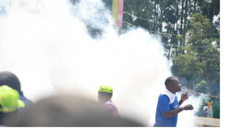 Drama as police block, teargas Gachagua allies' convoy in Subukia