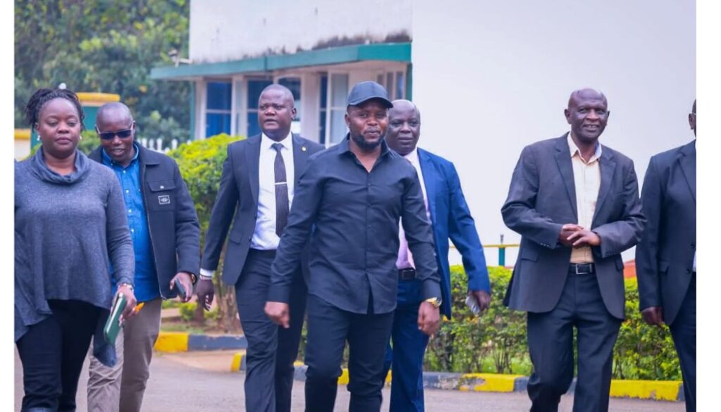Governor George Natembeya of Trans Nzoia has reported back to his head office in Kitale after the expiry of a two-month ban by a court in Nairobi.