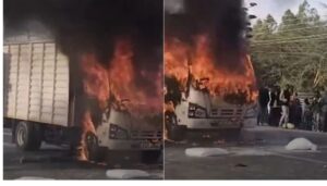 A tragic accident along the Nairobi–Namanga Highway in the Koroboi area of Kitengela has claimed the lives of a mother and her child, sparking outrage among local residents.