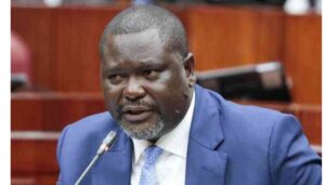 Public Service CS Geoffrey Ruku has urged public Servants to wear Harambee Stars jerseys to show patriotism.