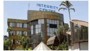 According to a new corruption survey by EACC, residents of Uasin Gishu County paid the highest average bribes in the country, at Ksh 25,873. 