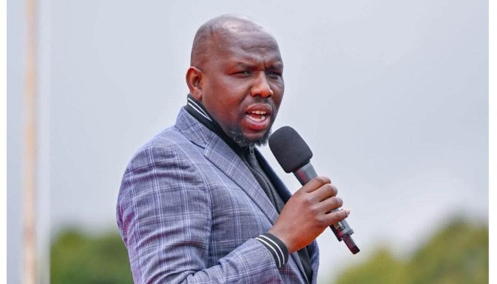 Senator Hamida Kibwana has slammed Interior Cabinet Secretary Kipchumba Murkomen over his remarks that public servants who criticise the government positions should be fired