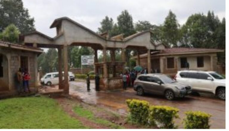 Moi University’s outer gate at the main entrance, built at a reported cost of KSh 7 million, has come under heavy criticism.