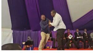 Chaos at Kisii funeral as MPs Kibagendi, Nyakundi exchange blows