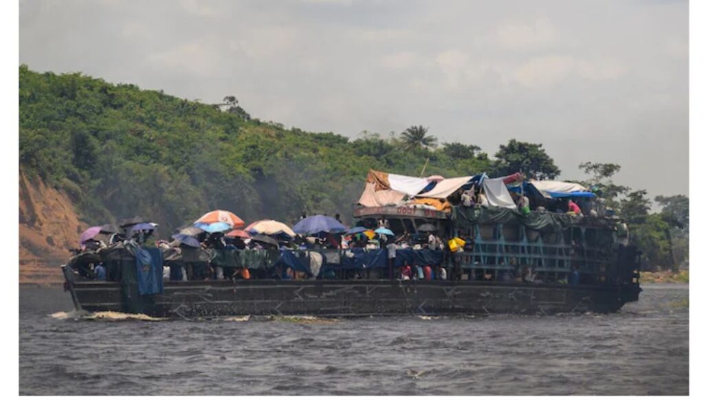 At least 107 people killed in Congo as whaleboat sinks in river