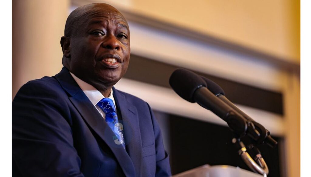 presidential advisor Makau Mutua has warned former deputy president Rigathi Gachagua of plans to dethrone him as the Mount Kenya region kingpin.