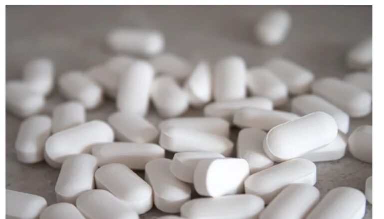 World Health Organization (WHO) has dismissed claims linking the use of paracetamol (acetaminophen) during pregnancy to autism. 