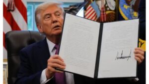 President Donald Trump has signed an executive order that aims to punish countries that illegally detain US citizens.