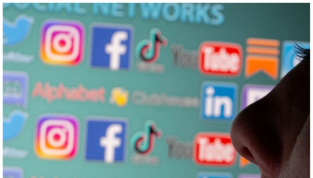 Government announces 24-hour surveillance on social media platforms