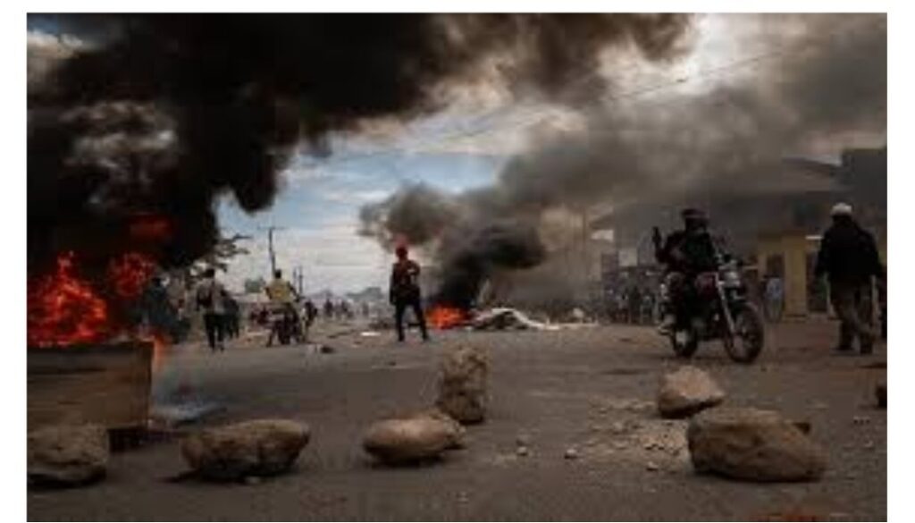 Kenyan journalist arrested at Tanzania border amid election protests