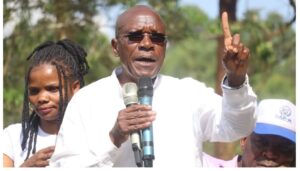 The security detail of Kakamega Senator Boni Khalwale has been withdrawn, the Senator claims. 