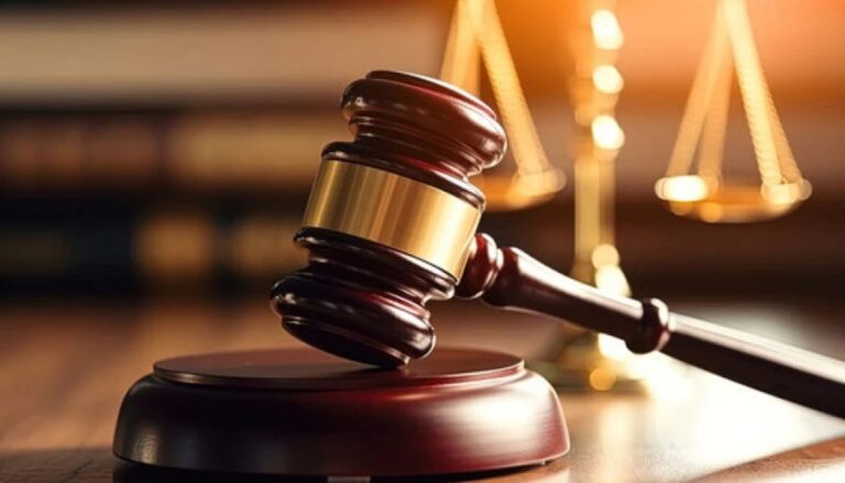 A Kithimani court has sentenced a man to death for attacking and stealing from the mother of former Yatta MP Charles Kilonzo. 