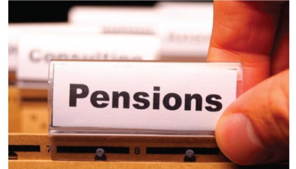 A suspected fraud syndicate is allegedly targeting retirees who receive lump-sum pension payouts from the government,