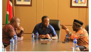 Jubilee Deputy Party leader Fred Matiang’i, on Wednesday, December 17, held talks with Trans Nzoia Governor George Natembeya.