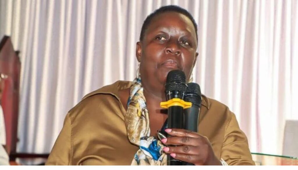 Raila Odinga’s sister and Kisumu Woman Representative has vowed to reveal to the country what the former Prime Minister said before he passed away. 
