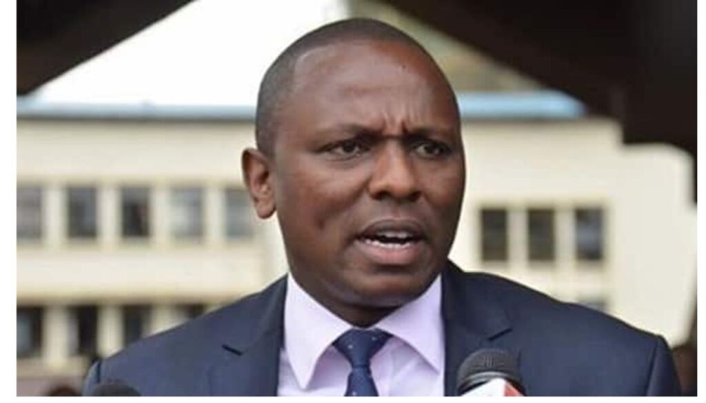 Ichung’wah blasts Uhuru Kenyatta for involvement in politics