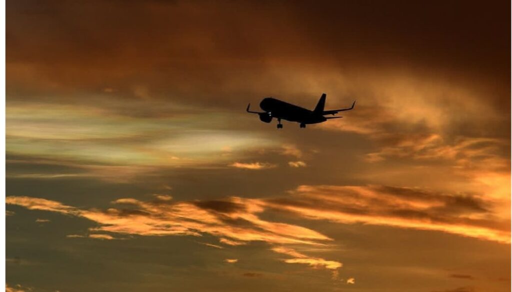 Plane with 11 people vanishes in a mountainous region