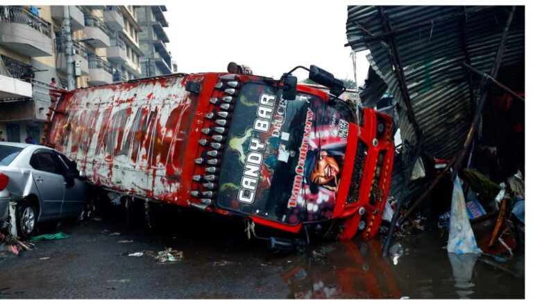 Ruto issues statement as Nairobi floods kill 25, damage homes and property