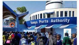 The Kenya Ports Authority (KPA) on Wednesday, March 11, announced 194 internship/apprenticeship vacancies across multiple departments.